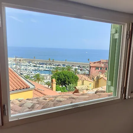 Historic Duplex With Sea View Old Town Lejlighed Menton