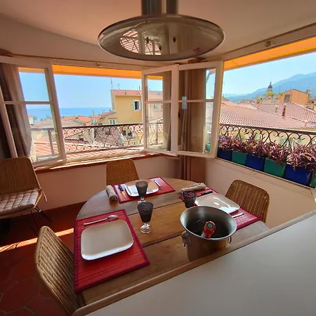 Historic Duplex With Sea View Old Town Menton
