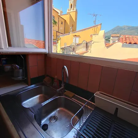 Historic Duplex With Sea View Old Town Lejlighed Menton